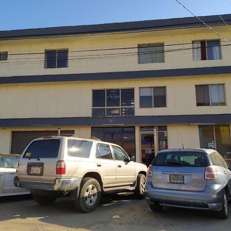 Departamentos Ambassador Apartment Tijuana Exterior photo